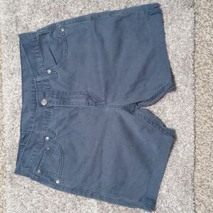 Women's 508 Levi shorts